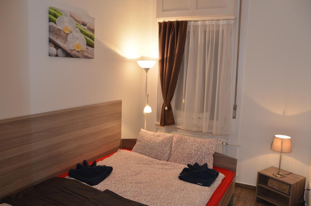Nn Apartmanette Budapeşte Oda fotoğraf