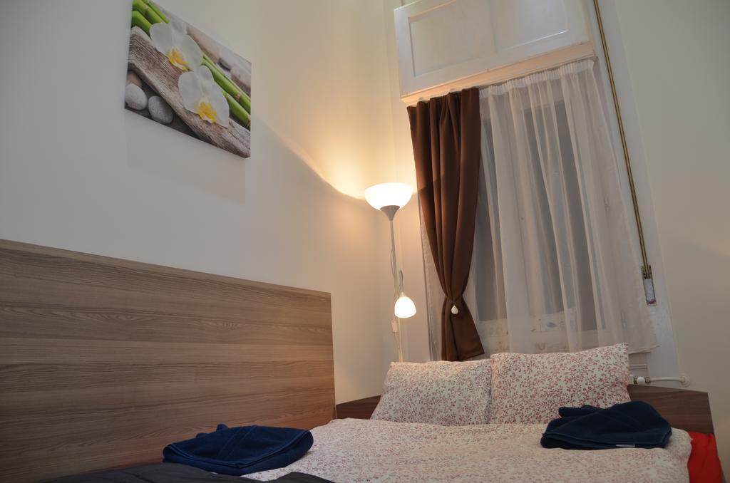 Nn Apartmanette Budapeşte Oda fotoğraf
